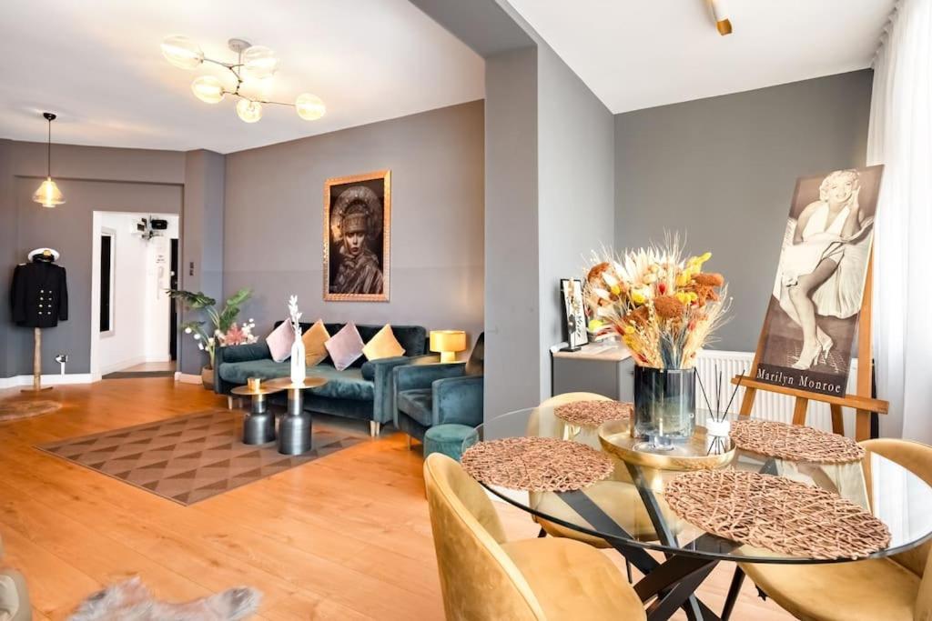 Intercontinental Apart - Massage Terrace Fireplace بوخارست المظهر الخارجي الصورة